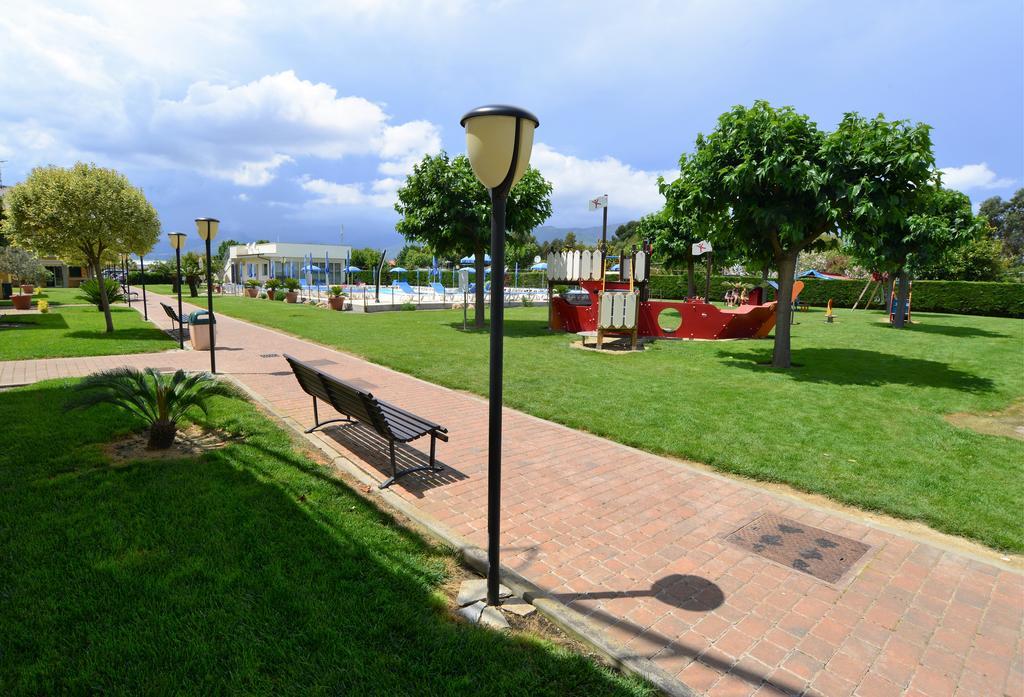 Residence Borgomare 알벤가 외부 사진